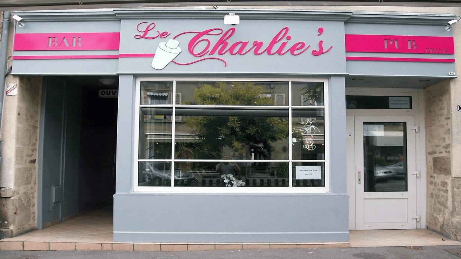 Le Charlie's